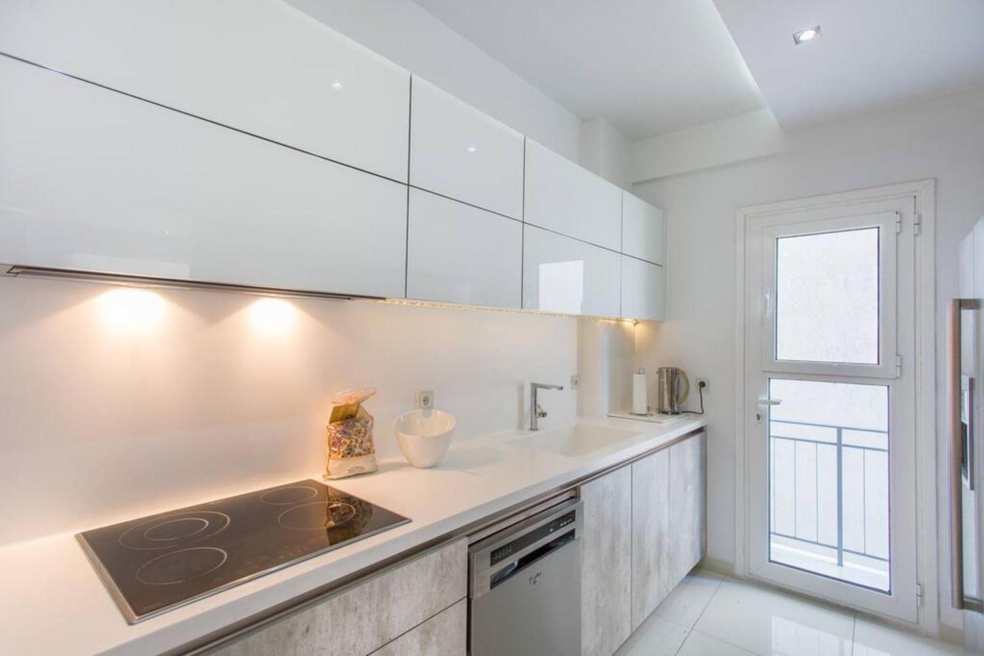One Block From The Sea Family House At Floisvos Apartment Athena Bagian luar foto